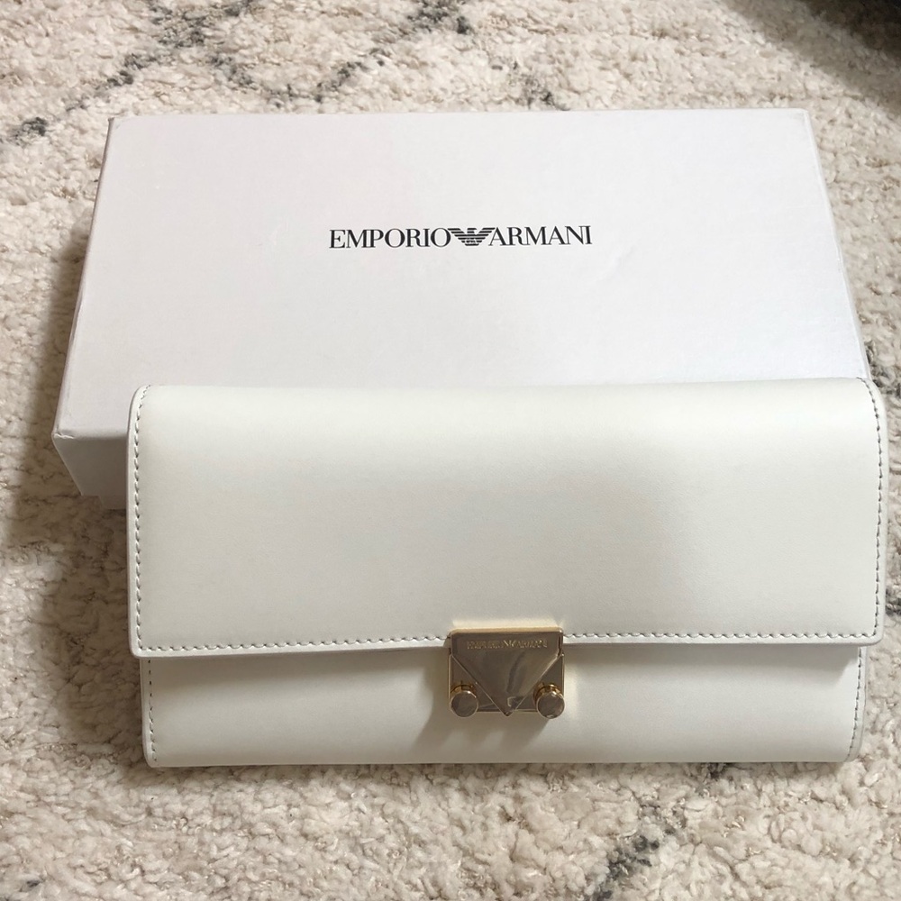 Emporia Armani white clutch NWT